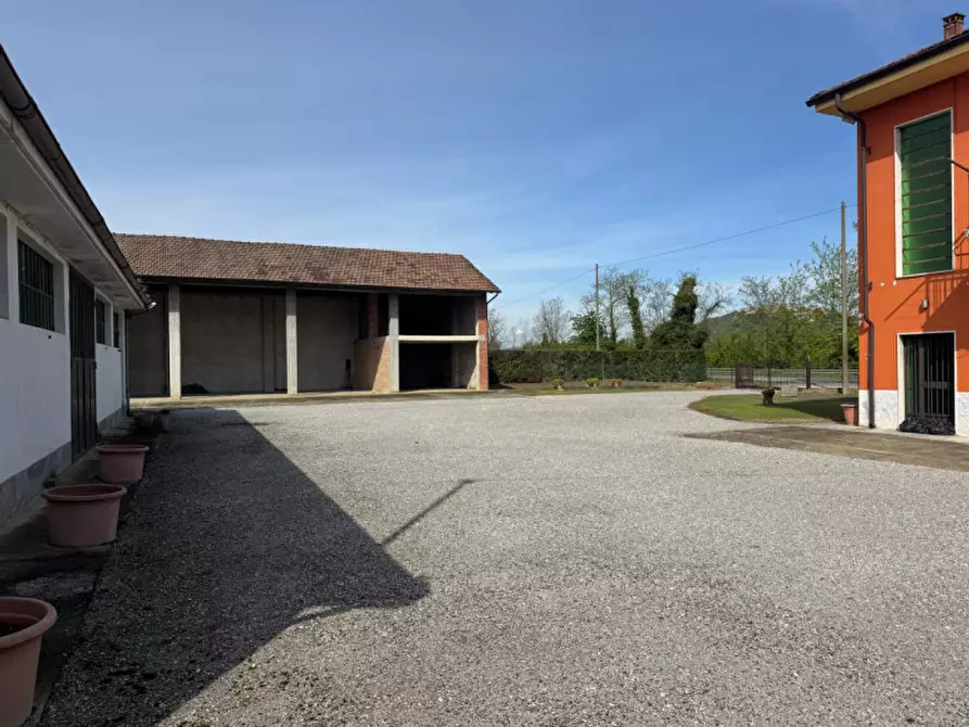 Immagine 10 di Casa indipendente in vendita  in Via Castelli a Roddi