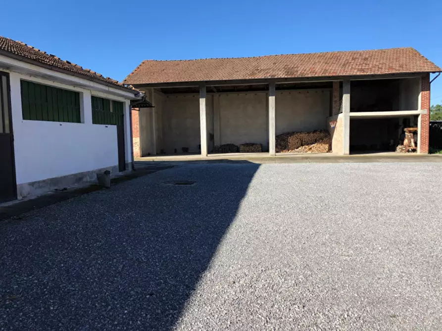 Immagine 18 di Casa indipendente in vendita  in Via Castelli a Roddi