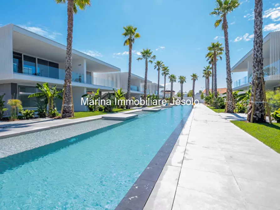 Immagine 2 di Appartamento in vendita  in VIALE ARNO a Jesolo