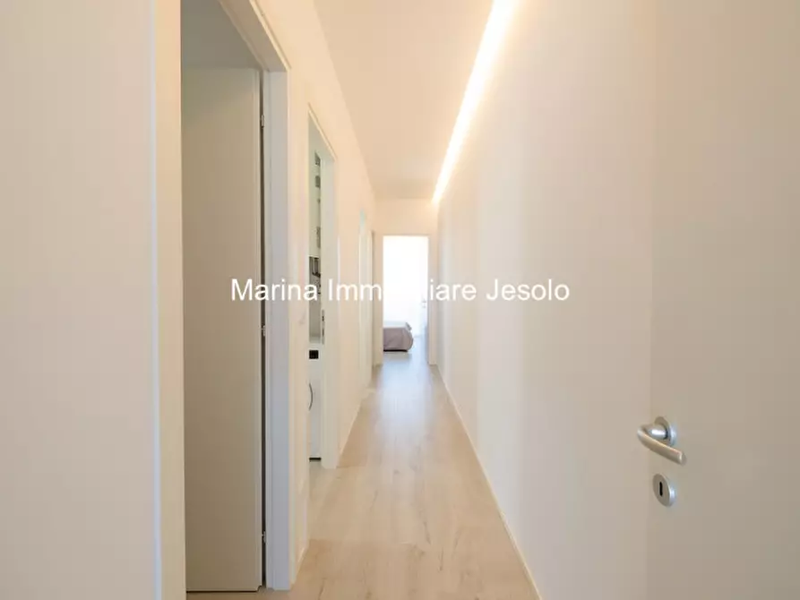 Immagine 10 di Appartamento in vendita  in VIALE ARNO a Jesolo