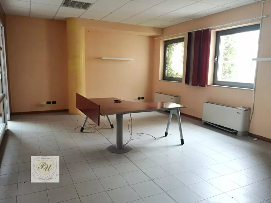 Immagine 1 di Ufficio in vendita  in via roma a Este