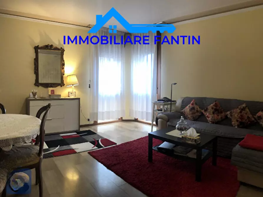 Immagine 6 di Appartamento in affitto  in Viale Luzzati a Treviso