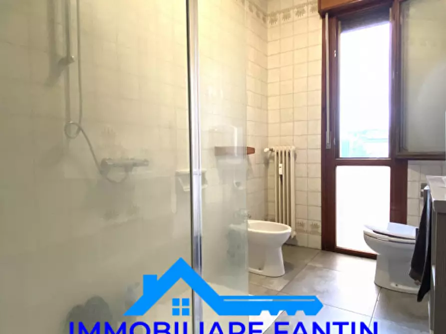 Immagine 15 di Appartamento in affitto  in Viale Luzzati a Treviso