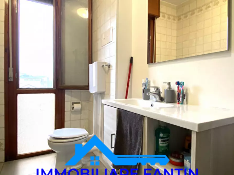 Immagine 16 di Appartamento in affitto  in Viale Luzzati a Treviso