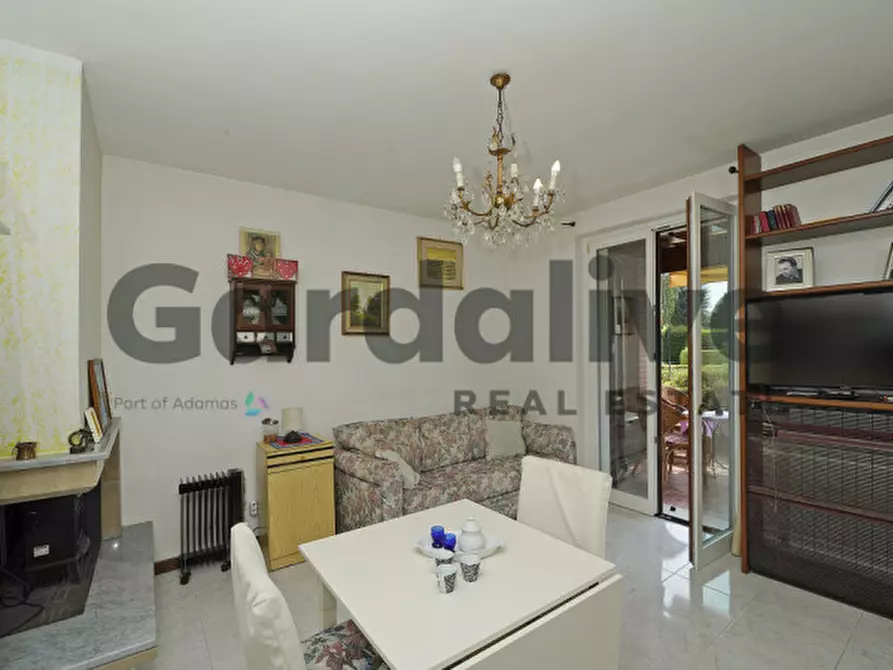 Immagine 11 di Appartamento in vendita  in via dei colli a Manerba Del Garda