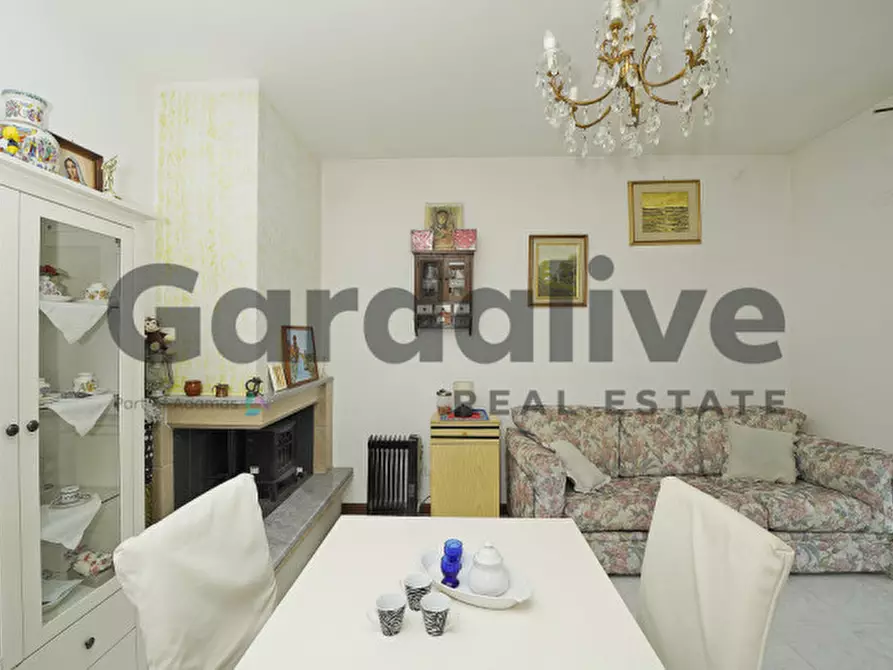 Immagine 13 di Appartamento in vendita  in via dei colli a Manerba Del Garda