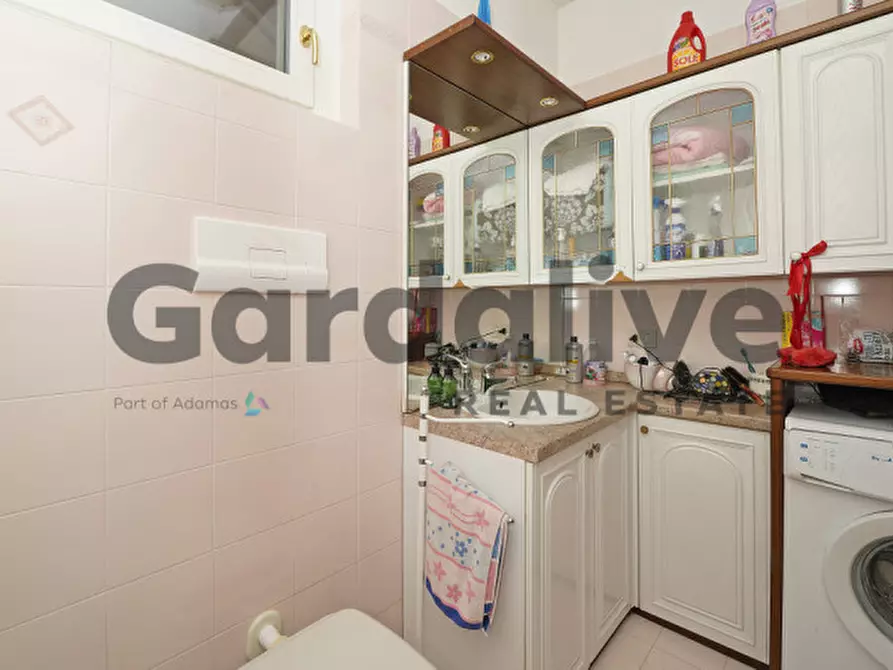 Immagine 20 di Appartamento in vendita  in via dei colli a Manerba Del Garda