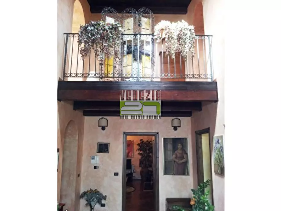 Immagine 5 di Villa in vendita  in san Corrado a Noto