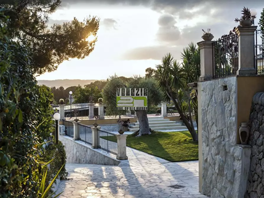 Immagine 16 di Villa in vendita  in san Corrado a Noto