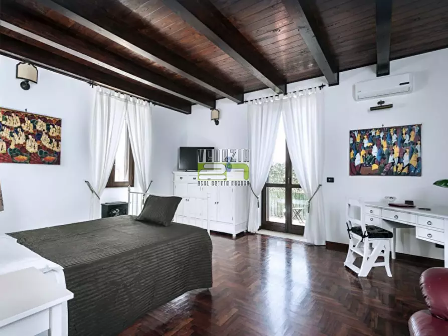 Immagine 32 di Villa in vendita  in san Corrado a Noto