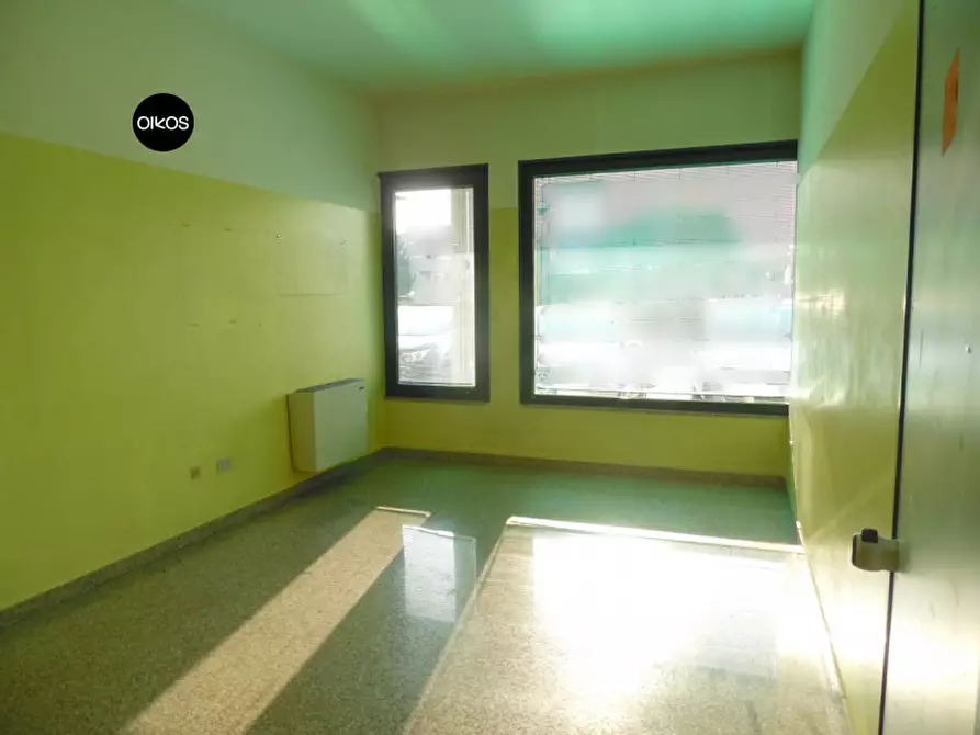 Immagine 2 di Ufficio in vendita  a Camponogara