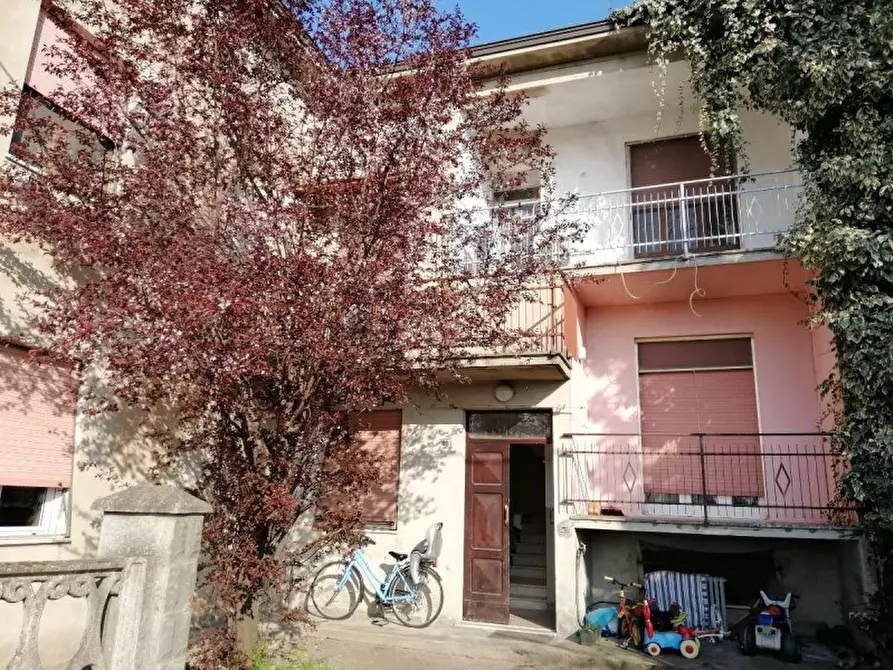Immagine 1 di Appartamento in vendita  in Via Setti a Gattatico
