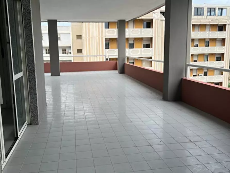 Immagine 10 di Ufficio in affitto  in via turati a Quartu Sant'elena