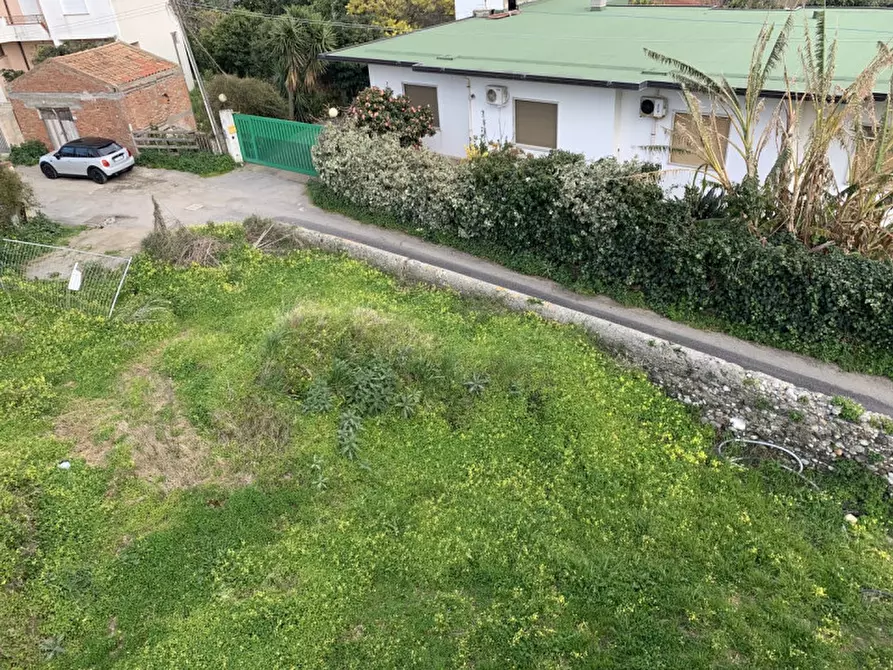 Immagine 7 di Terreno in vendita  in VIA SIMETO a Milazzo