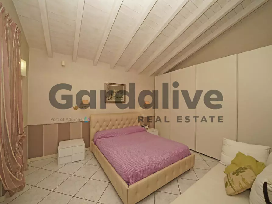 Immagine 36 di Appartamento in vendita  in Via sandro pertini, 33 a Moniga Del Garda