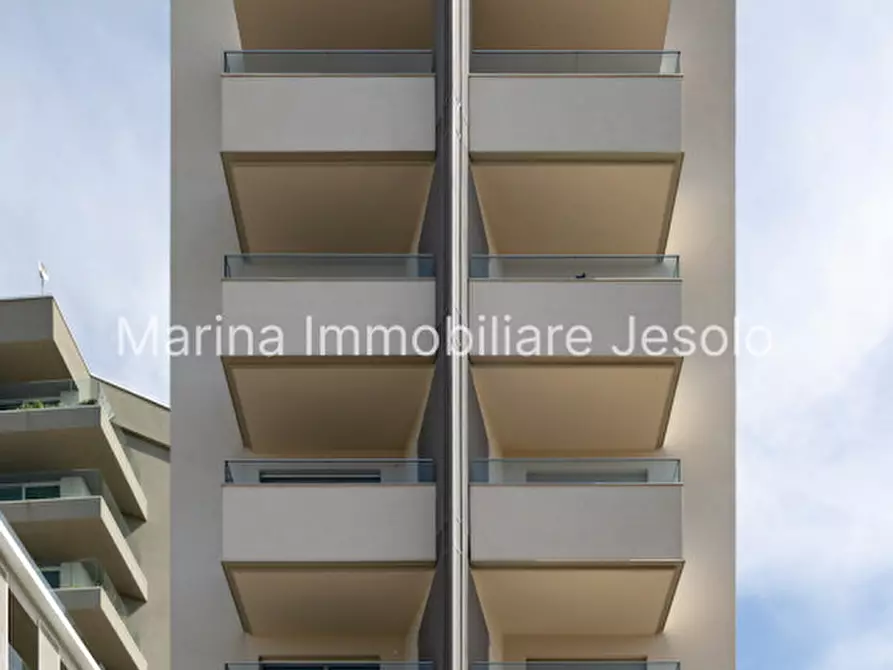 Immagine 11 di Attico in vendita  in via dante a Jesolo