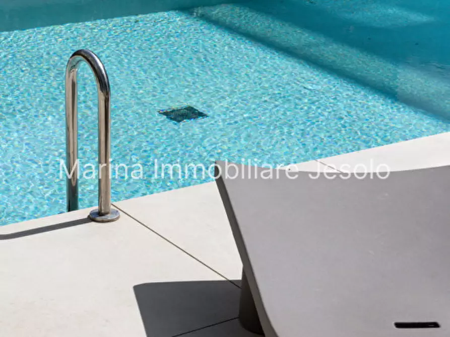 Immagine 13 di Attico in vendita  in via dante a Jesolo