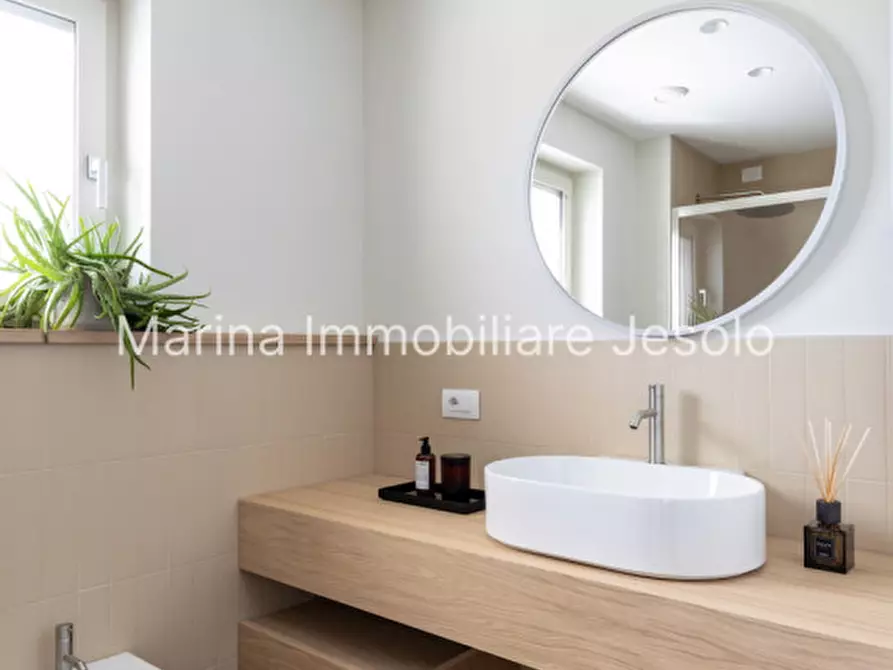 Immagine 24 di Attico in vendita  in via dante a Jesolo