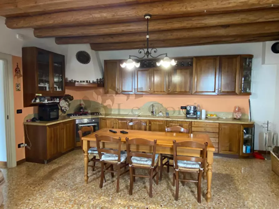 Immagine 9 di Rustico / casale in vendita  a Orgiano