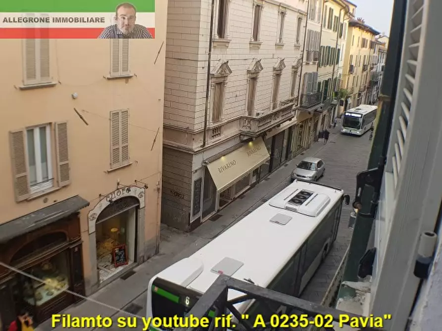 Immagine 14 di Appartamento in affitto  in gatti a Pavia