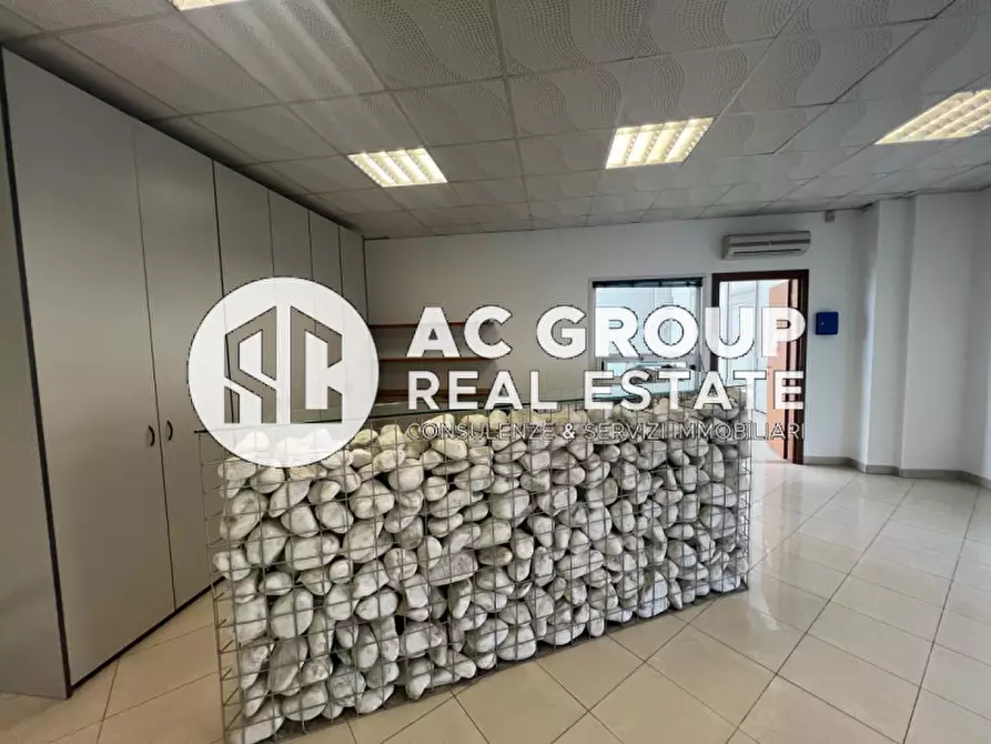 Immagine 5 di Capannone industriale in vendita  in Via Stabilimenti a Ceriano Laghetto