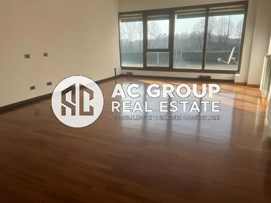 Immagine 15 di Capannone industriale in vendita  in Via Stabilimenti a Ceriano Laghetto