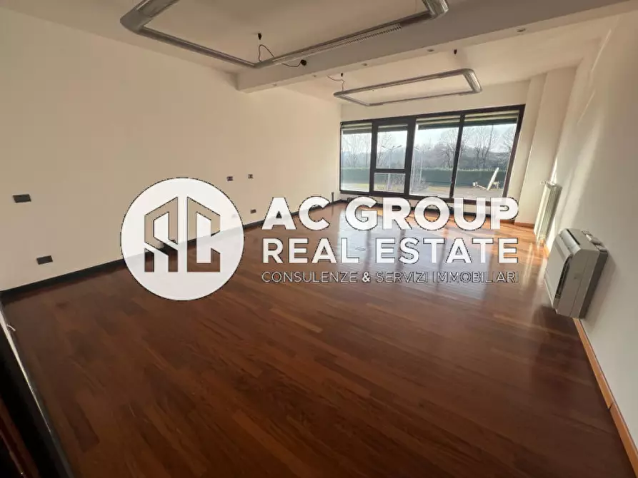 Immagine 16 di Capannone industriale in vendita  in Via Stabilimenti a Ceriano Laghetto