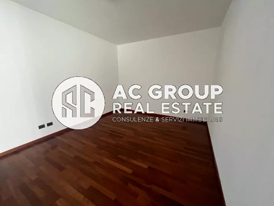 Immagine 18 di Capannone industriale in vendita  in Via Stabilimenti a Ceriano Laghetto