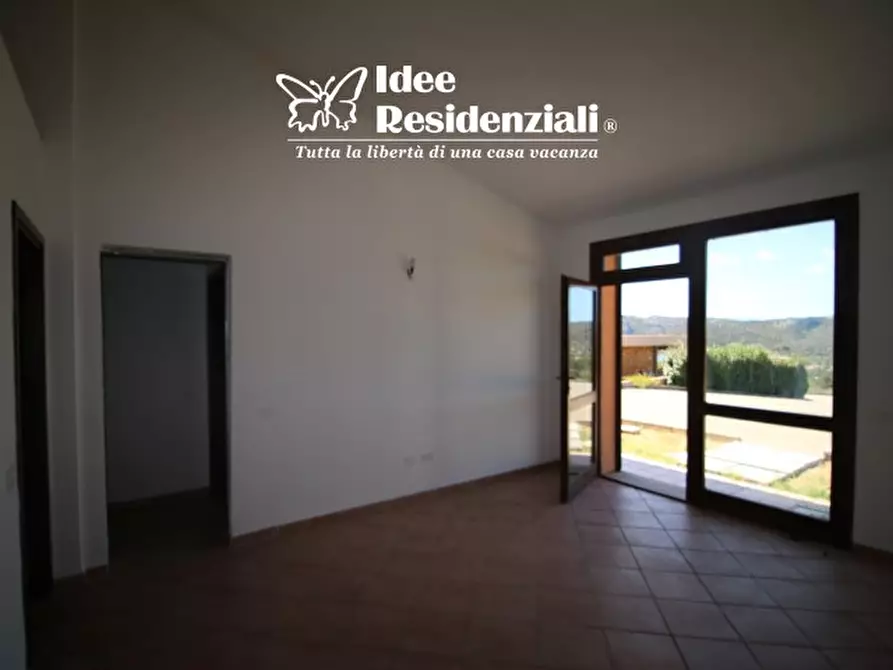 Immagine 7 di Villa in vendita  in porto mannu a Palau