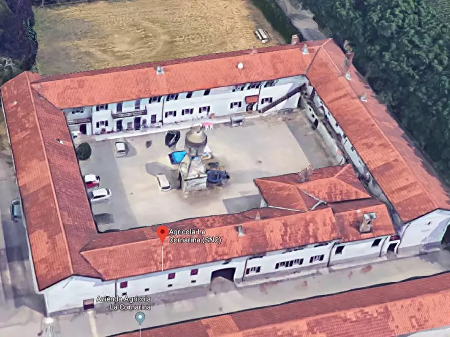 Immagine 5 di Villa in vendita  in Cascina Cornarina a Castano Primo