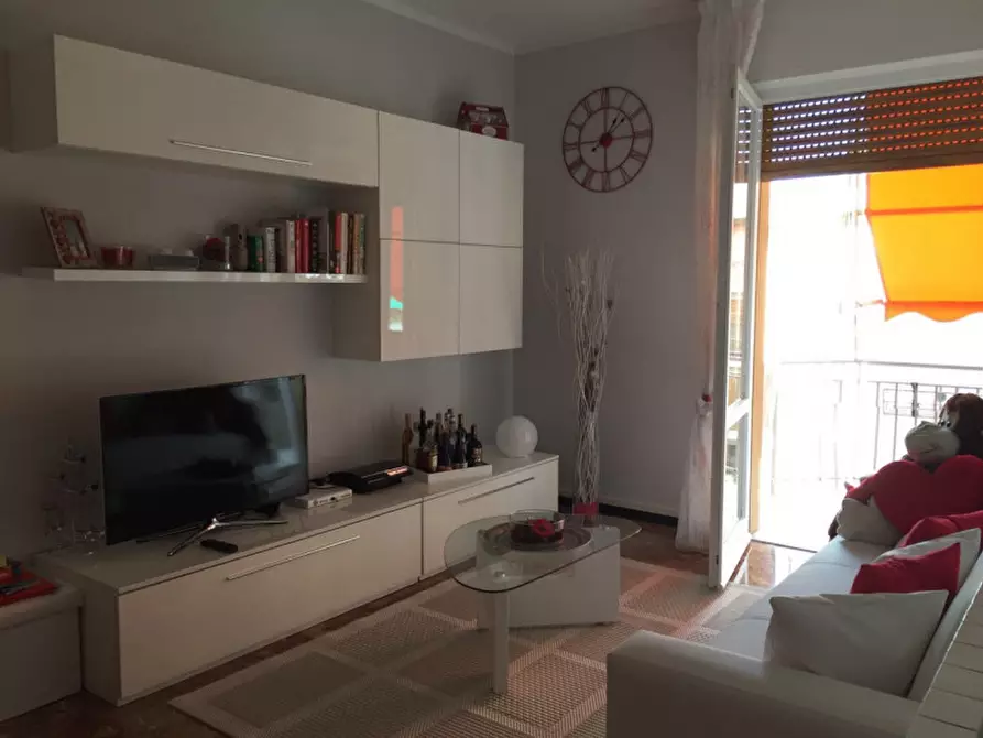 Immagine 1 di Appartamento in vendita  in Via Castruccio a Rapallo