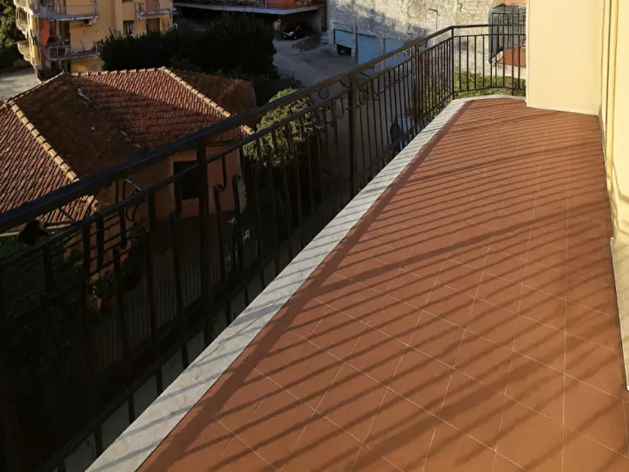 Immagine 5 di Appartamento in vendita  in Via Castruccio a Rapallo