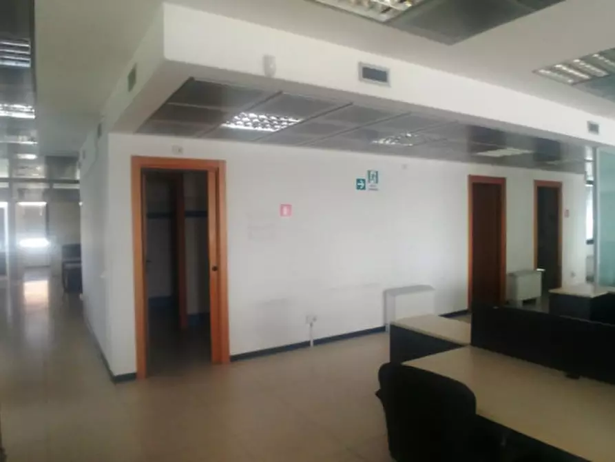 Immagine 10 di Ufficio in affitto  in VIA BURONA a Vimodrone