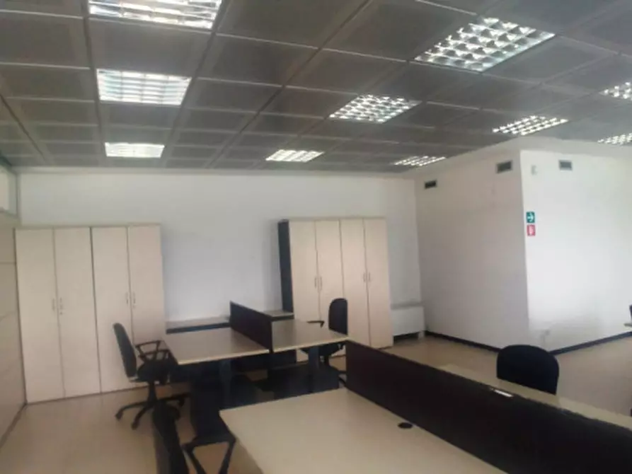 Immagine 18 di Ufficio in affitto  in VIA BURONA a Vimodrone