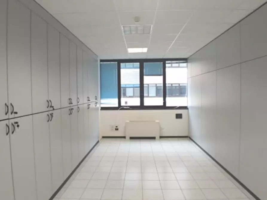 Immagine 8 di Ufficio in affitto  in VIA BURONA a Vimodrone