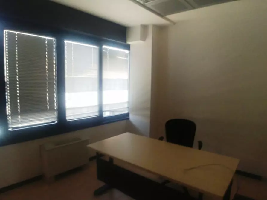 Immagine 15 di Ufficio in affitto  in VIA BURONA a Vimodrone