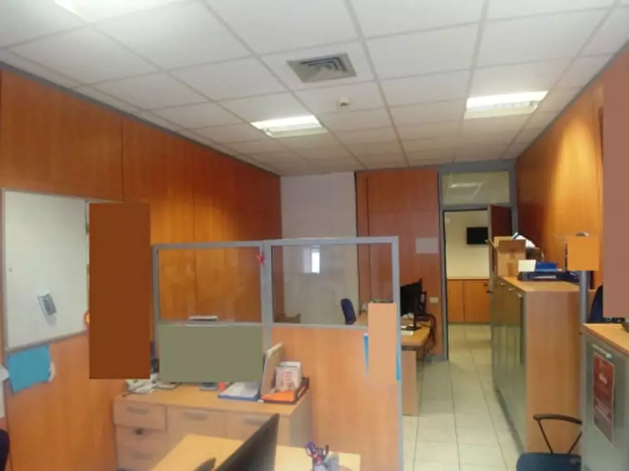 Immagine 19 di Ufficio in affitto  in VIA BURONA a Vimodrone