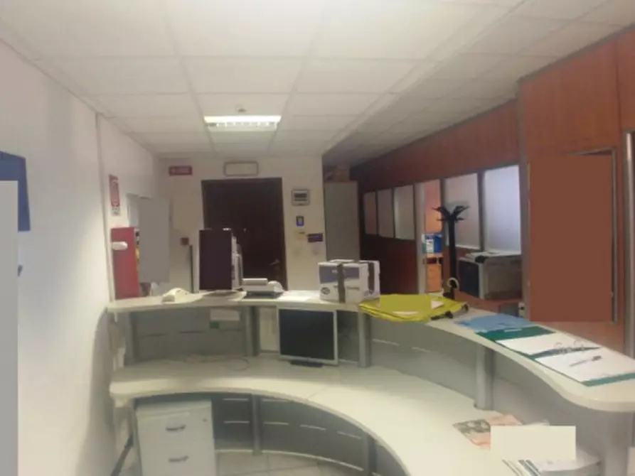 Immagine 9 di Ufficio in affitto  in VIA BURONA a Vimodrone