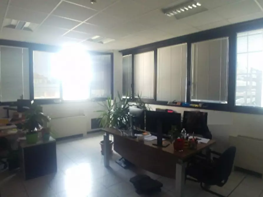Immagine 14 di Ufficio in affitto  in VIA BURONA a Vimodrone