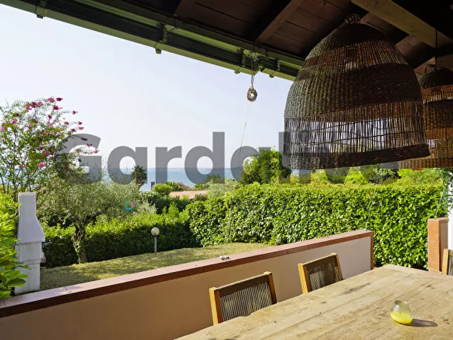 Immagine 3 di Appartamento in vendita  in Via del Porto a Moniga Del Garda