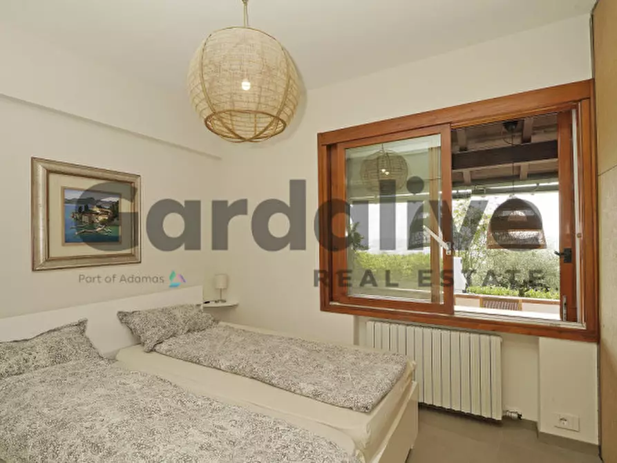 Immagine 11 di Appartamento in vendita  in Via del Porto a Moniga Del Garda