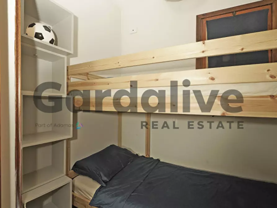 Immagine 14 di Appartamento in vendita  in Via del Porto a Moniga Del Garda