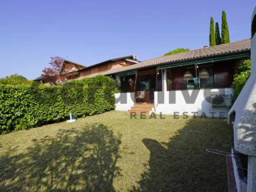 Immagine 19 di Appartamento in vendita  in Via del Porto a Moniga Del Garda