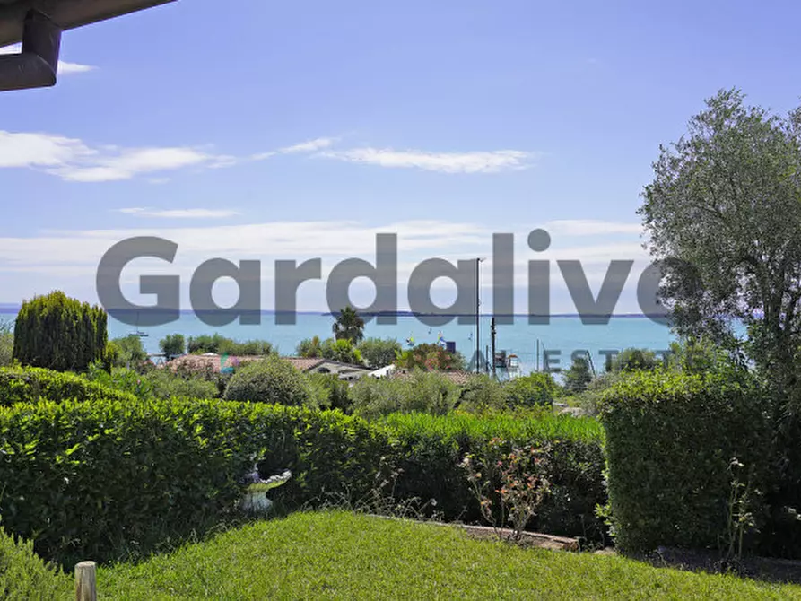 Immagine 4 di Appartamento in vendita  in Via del Porto a Moniga Del Garda