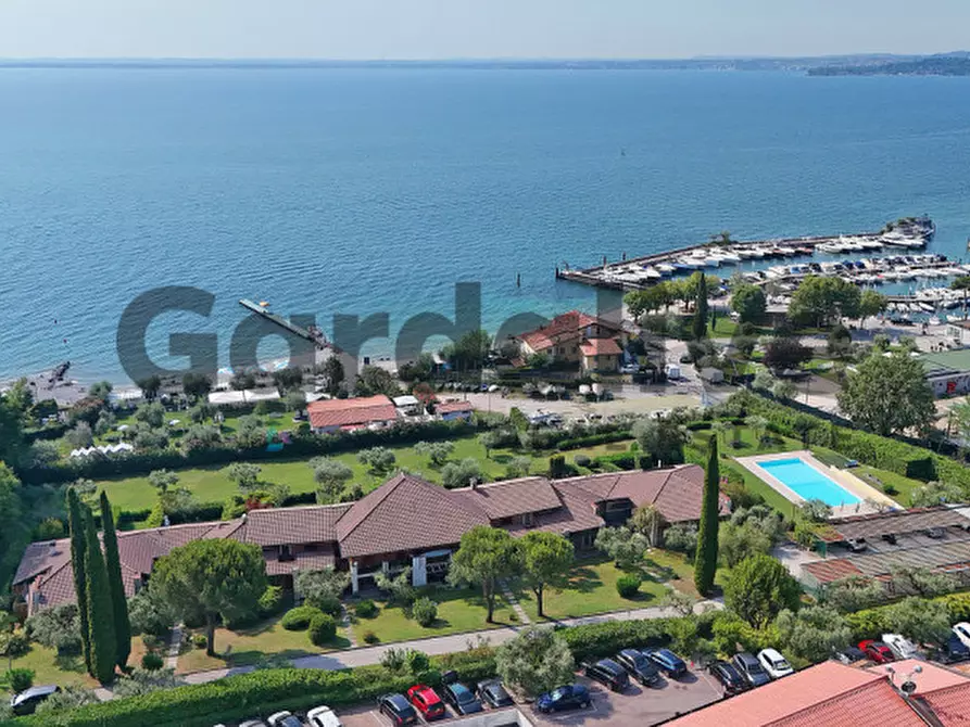Immagine 37 di Appartamento in vendita  in Via del Porto a Moniga Del Garda