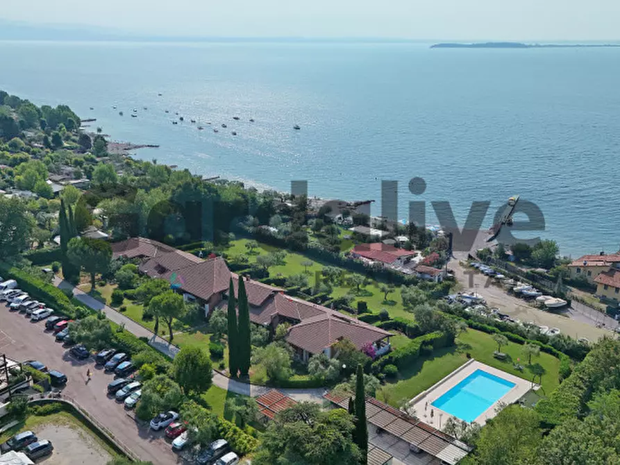 Immagine 38 di Appartamento in vendita  in Via del Porto a Moniga Del Garda
