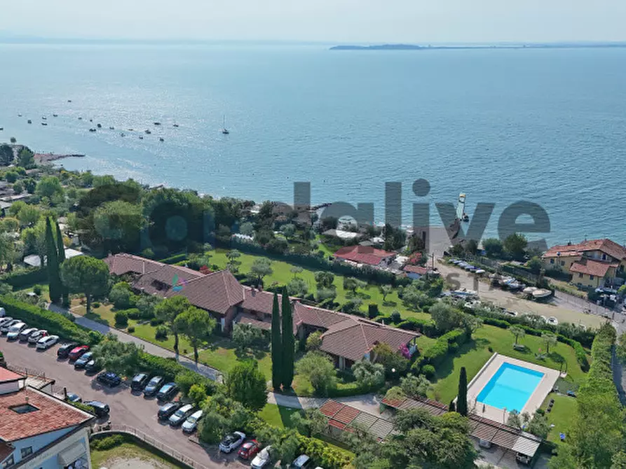 Immagine 40 di Appartamento in vendita  in Via del Porto a Moniga Del Garda
