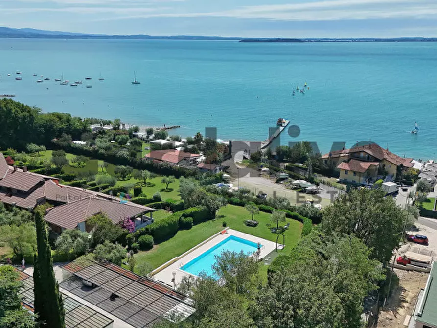 Immagine 46 di Appartamento in vendita  in Via del Porto a Moniga Del Garda