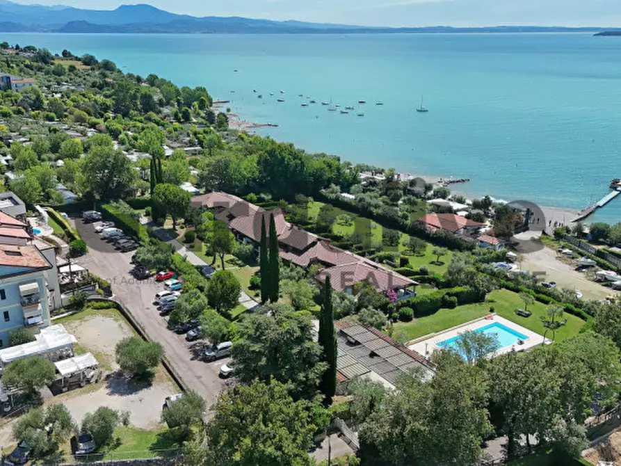 Immagine 47 di Appartamento in vendita  in Via del Porto a Moniga Del Garda