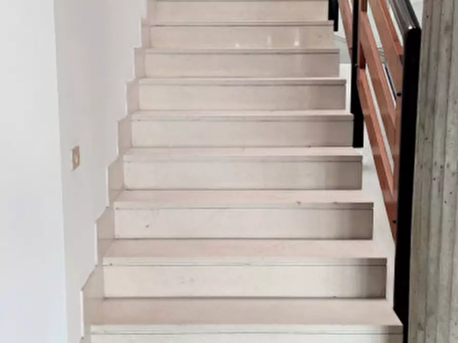 Immagine 8 di Negozio in affitto  in VIA ORNA 9, BRENDOLA a Brendola